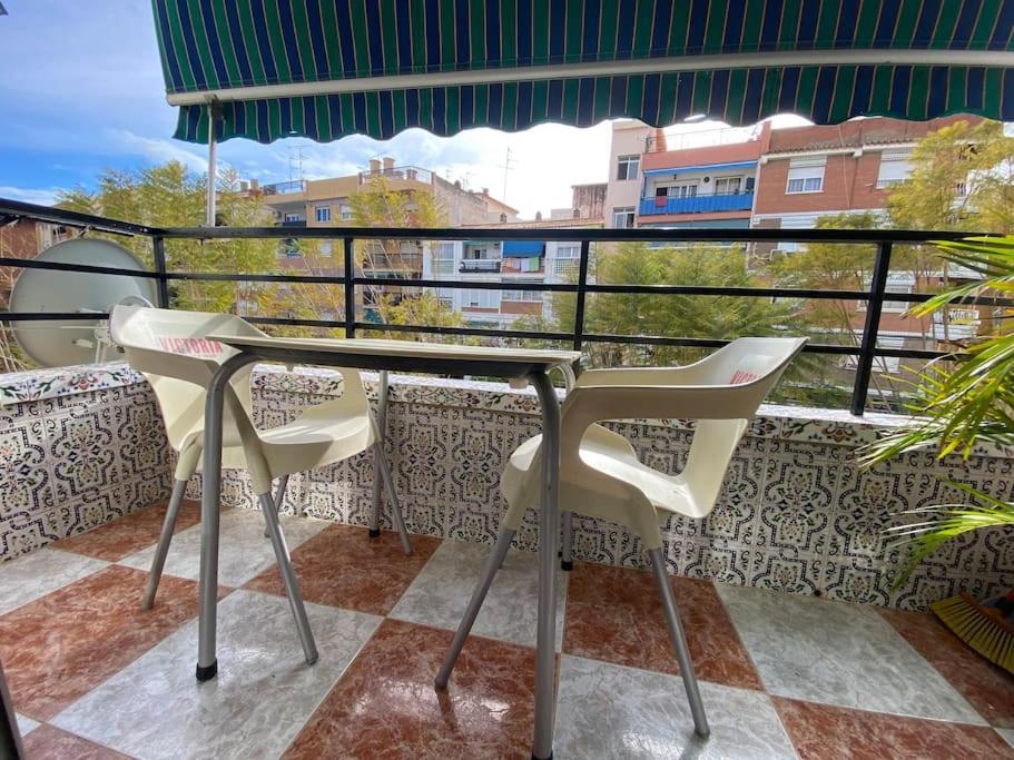 Apartamento Silda Torre Del Mar Bagian luar foto