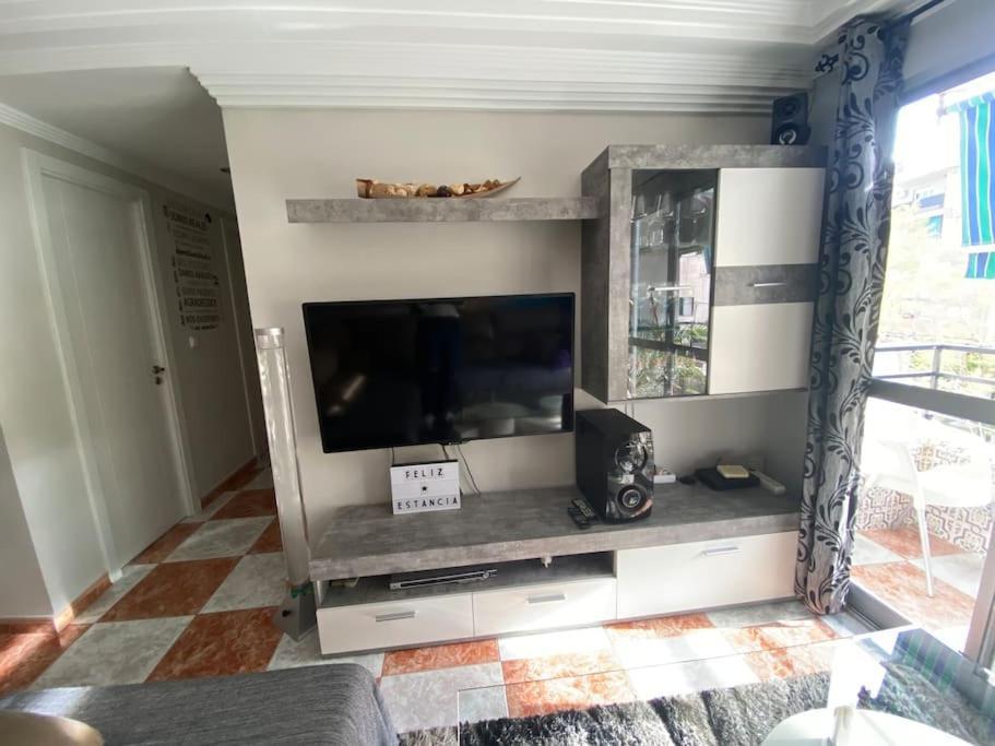 Apartamento Silda Torre Del Mar Bagian luar foto
