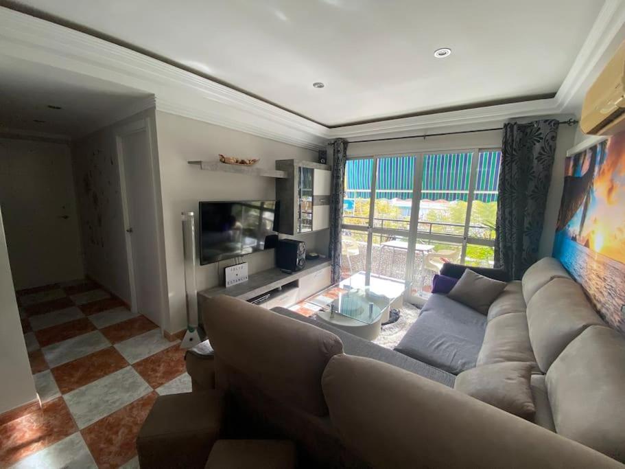 Apartamento Silda Torre Del Mar Bagian luar foto
